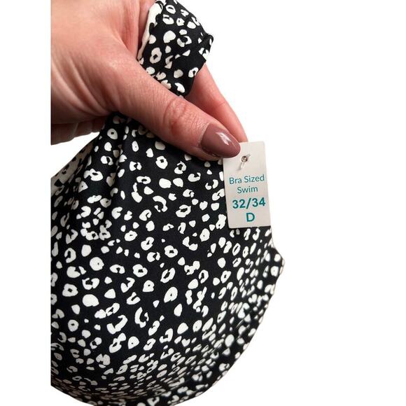 Coco Reef Women Verso Twist Front Reverisble Bikini Top Black Size 32/34D, NWT! - Picture 7 of 10